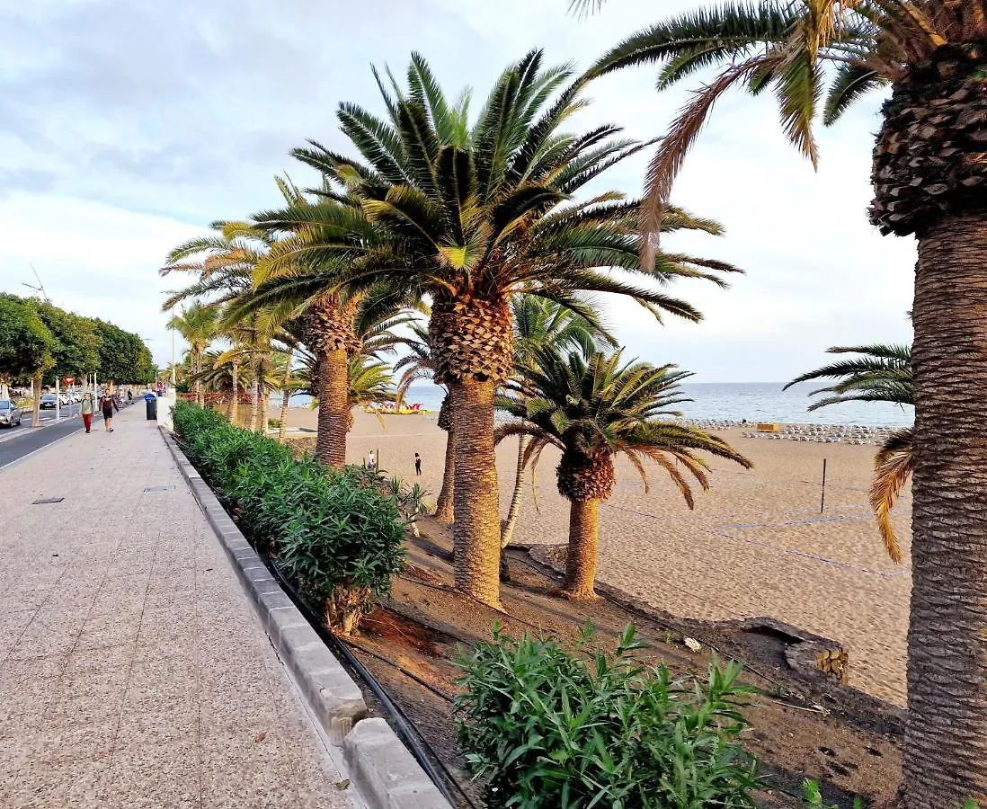 Apartamento Azul Vista Mar With Pool Puerto del Carmen  İspanya